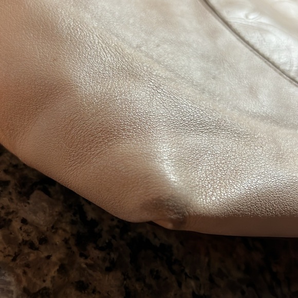 Coach Laura Signature bag - Picture 9 of 16